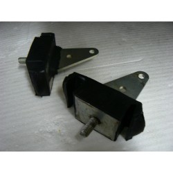 Supports moteur Dauphine...