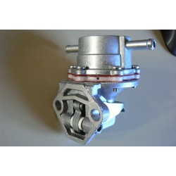 pompe essence à levier...