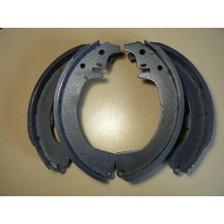 Jeu de machoires AV...