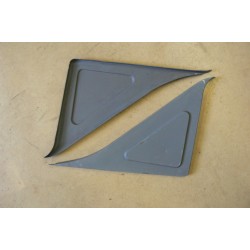 Triangles plancher avant...